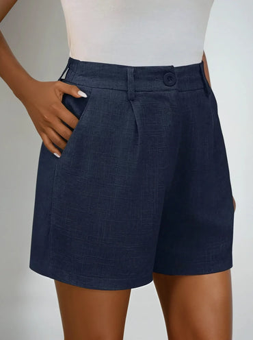Short femme bleu foncé élégant, tissu texturé, tenue été 974 Réunion