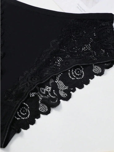 Culotte noire femme en dentelle élégante, lingerie tendance 974 La Réunion